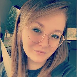 Meet your Posher, Aubrey